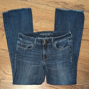 American Eagle Outfitters Women's Dark Wash Artist Stretch Jeans